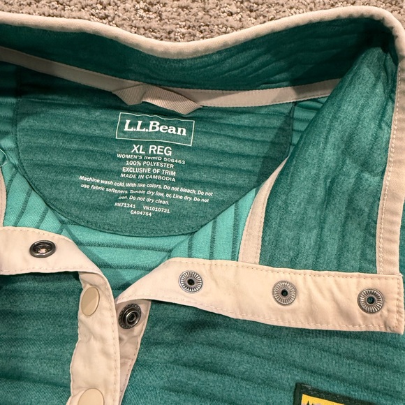 L.L. Bean Teal Knit Pullover - Picture 4 of 7